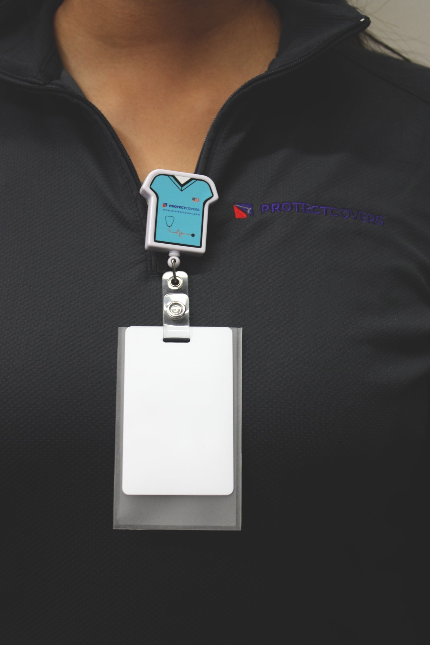 ID-CARD TRANSPARENT HOLDER/COVER/SKIN. CHEMICAL RESISTANT. MADE OF POLYURETHANE