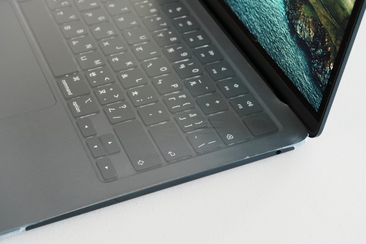 Universal Laptop Keyboard and Touchpad Cover MacBook Air M2, M3, M4 - with touch ID support
